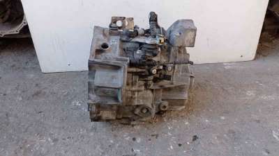 CERRADURA PUERTA DELANTERA IZQUIERDA TOYOTA AVENSIS SEDÁN (2003-2008) 1.8 (ZZT251) 129CV 1794CC - L.6115091 / 6904002152