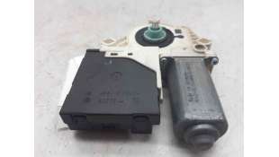 MOTOR ELEVALUNAS DELANTERO IZQUIERDO SEAT LEON (2005-2010) 2.0 TDI 140CV 1968CC - L.6117402 / 1P0837401A 2