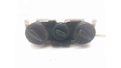 MANDO CALEFACCION /  AIRE ACONDICIONADO VOLKSWAGEN POLO (1996-1999) 50 1.0 50CV 999CC - L.6128340 / 1J0819045F
