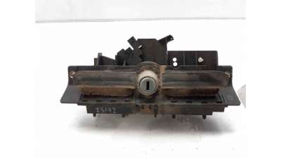 MANETA EXTERIOR PORTON AUDI A3 (1997-2001) 1.9 TDI 110CV 1896CC - L.6132321 / 8D9827565C