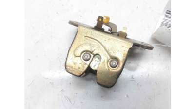 CERRADURA MALETERO / PORTON VOLVO V40 RANCHERA FAMILIAR (1999-2004) 1.6 109CV 1587CC - L.6134802 / 30802821