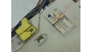 CAJA RELES / FUSIBLES LEXUS IS II (2005-2012) 220D (ALE20) 177CV 2231CC - L.6223322 / 5K300322 2