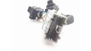 MANDO ELEVALUNAS DELANTERO IZQUIERDO ROVER 45 FASTBACK (2004-2005) 2.0 IDT 113CV 1994CC - L.6227959 / YUD101120PMP 2