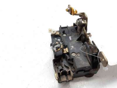 CERRADURA PUERTA DELANTERA DERECHA RENAULT KANGOO (1997-) D 65 1.9 (KC0E, KC02, KC0J, KC0N) 64CV 1870CC - L.6232916 / 77010
