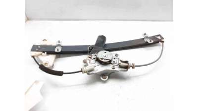 ELEVALUNAS DELANTERO DERECHO HYUNDAI ACCENT II (2000-2005) 1.3 86CV 1341CC - L.6242029 / 8240225000
