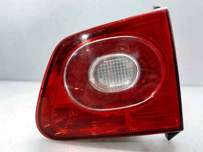 PILOTO TRASERO DERECHO INTERIOR VOLKSWAGEN TIGUAN (2007-2018) - L.6249353 / 5N0945094B