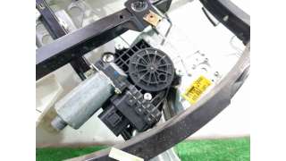 ELEVALUNAS TRASERO IZQUIERDO AUDI A4 (1997-2000) 2.4 165CV 2393CC - L.6289614 / 8D0839397D