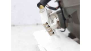 PILOTO TRASERO DERECHO INTERIOR KIA CARENS II LIMUSINA (2002-) 2.0 CRDI 113CV 1991CC - L.6312811 / 0K2FB51170R