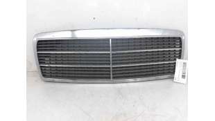 REJILLA DELANTERA MERCEDES-BENZ CLASE E (1996-1999) E 290 TURBO-D (210.017) 129CV 2874CC - L.6334474 / 2108800783