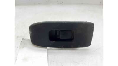 MANDO ELEVALUNAS TRASERO IZQUIERDO MITSUBISHI MONTERO III (2000-2006) 3.2 DI-D (V68W) 160CV 3200CC - L.6335135 / MR445659