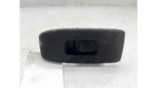 MANDO ELEVALUNAS TRASERO IZQUIERDO MITSUBISHI MONTERO III (2000-2006) 3.2 DI-D (V68W) 160CV 3200CC - L.6335135 / MR445659
