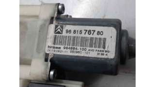 MOTOR ELEVALUNAS DELANTERO DERECHO CITROEN C4 COUPÉ (2004-2011) 1.4 16V 88CV 1360CC - L.6378972 / 9681576780