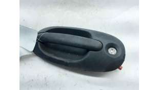 MANETA EXTERIOR DELANTERA IZQUIERDA CHRYSLER VOYAGER / GRAND VOYAGER III (1995-2001) 2.5 TD 116CV 2499CC - L.6393849 / 4675