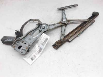 ELEVALUNAS DELANTERO IZQUIERDO MERCEDES-BENZ CLASE E (1999-2002) E 220 CDI (210.006) 143CV 2148CC - L.6404711 / 2107201146