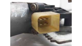 ELEVALUNAS DELANTERO DERECHO MERCEDES-BENZ CLASE E (1995-1997) E 230 (210.037) 150CV 2295CC - L.6410865 / 2107201246