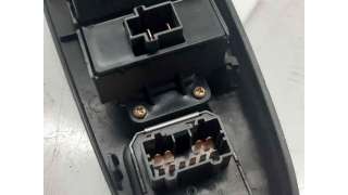 MANDO ELEVALUNAS DELANTERO IZQUIERDO HONDA ACCORD VI (1998-2002) 1.8 I (CG8) 136CV 1850CC - L.6422400 / 35750S1CG12
