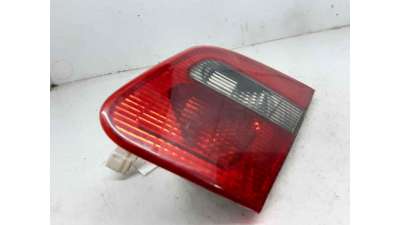 PILOTO TRASERO DERECHO INTERIOR MITSUBISHI CARISMA (2000-2006) 1.9 DI-D (DA5A) 102CV 1870CC - L.6423280 / 151208