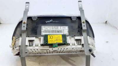 CUADRO INSTRUMENTOS LAND ROVER FREELANDER (2000-2006) 2.0 TD4 4X4 112CV 1951CC - L.6446073 / YAC002500