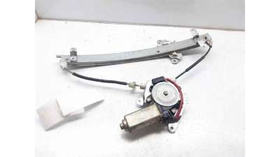 ELEVALUNAS DELANTERO DERECHO NISSAN ALMERA I (1995-2000) 1.6 99CV 1597CC - L.6454768 / 807200M012