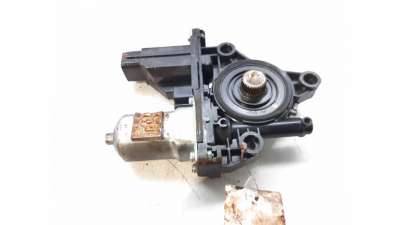 MOTOR ELEVALUNAS DELANTERO IZQUIERDO KIA CARENS IV (2013-) 1.7 CRDI 116CV 1685CC - L.6486426 / 82450A4010