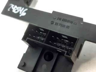 MANDO ELEVALUNAS CENTRAL MERCEDES-BENZ CLASE E (1995-1997) E 300 D (210.020) 136CV 2996CC - L.6487321 / 2108200110