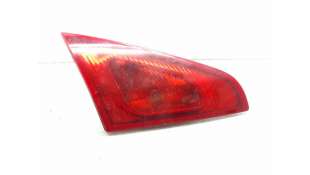 PILOTO TRASERO IZQUIERDO INTERIOR MITSUBISHI COLT VI (2004-2012) 1.3 95CV 1332CC - L.6497436 / MN105623