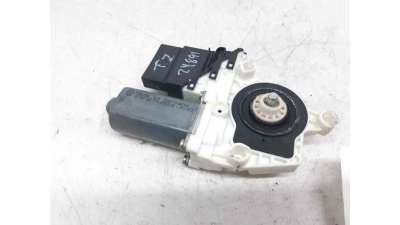 MOTOR ELEVALUNAS TRASERO IZQUIERDO VOLKSWAGEN GOLF IV (1997-2005) 1.8 125CV 1781CC - L.6498008 / 1J4959811CFKZ