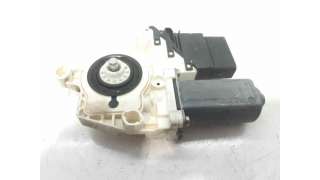 MOTOR ELEVALUNAS TRASERO DERECHO VOLKSWAGEN GOLF V (2003-2009) - L.6527176 / 1K0959704FFKZ