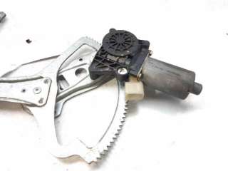 ELEVALUNAS DELANTERO DERECHO MERCEDES-BENZ CLASE C (1997-2000) C 220 CDI (202.133) 125CV 2151CC - L.6536846 / 0130821709