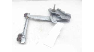 ELEVALUNAS TRASERO DERECHO NISSAN NOTE (2006-2012) 1.4 88CV 1386CC - L.6570376 / 827209U11B