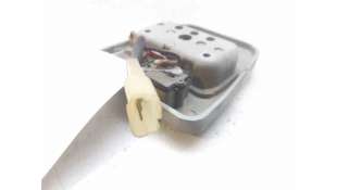 LUZ INTERIOR OTROS VEHICULOS - L.6571540 / 1235515 2