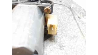 ELEVALUNAS DELANTERO IZQUIERDO VOLVO 850 (1994-1996) 2.0 126CV 1984CC - L.6584142 / 9152723