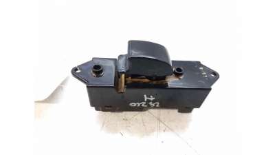 MANDO ELEVALUNAS TRASERO IZQUIERDO MITSUBISHI L 200 / TRITON (2005-2015) 2.5 DI-D 4WD (KB4T) 136CV 2477CC - L.6595640 / MR5