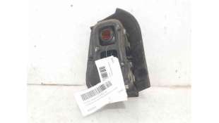 PILOTO TRASERO DERECHO MITSUBISHI SANTAMO (1999-2004) 2.0 16V 139CV 1997CC - L.6599977 / 92402M2200 2