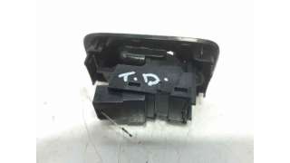 MANDO ELEVALUNAS TRASERO DERECHO VOLVO V40 FASTBACK (2015-) D2 120CV 1969CC - L.6613494 / 31394840