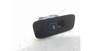 MANDO ELEVALUNAS TRASERO IZQUIERDO VOLVO V40 FASTBACK (2015-) D2 120CV 1969CC - L.6613495 / 31394840