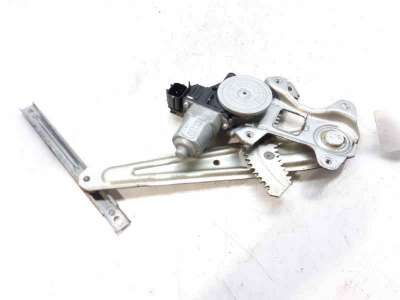 ELEVALUNAS TRASERO DERECHO NISSAN JUKE (2010-) 1.6 117CV 1598CC - L.6613565 / 82731CV01B