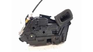 CERRADURA PUERTA DELANTERA DERECHA OTROS VEHICULOS - L.6656030 / 5K1837016D