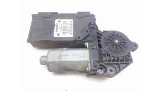 MOTOR ELEVALUNAS TRASERO DERECHO AUDI A4 (2001-2002) 2.5 TDI 155CV 2496CC - L.6659010 / 105849101