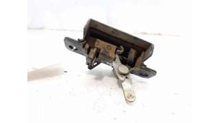 CERRADURA MALETERO / PORTON VOLKSWAGEN GOLF IV (2000-2005) 1.9 TDI 130CV 1896CC - L.6681647 / 1J6827505B