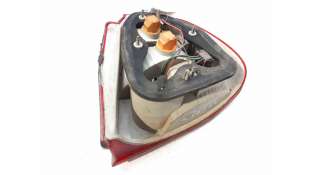 PILOTO TRASERO IZQUIERDO MITSUBISHI CARISMA (1996-2000) 1.9 TD (DA4A) 90CV 1870CC - L.6689992 / 151085 2