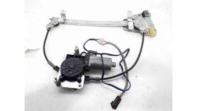 ELEVALUNAS TRASERO IZQUIERDO NISSAN PRIMERA (1996-2001) 2.0 TD 90CV 1974CC - L.6715990 / 827019F500