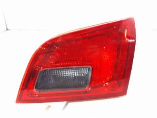 PILOTO TRASERO DERECHO INTERIOR OPEL ASTRA J (2009-2015) 1.3 CDTI (68) 95CV 1248CC - L.6720120 / 13282247