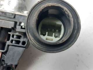 ELEVALUNAS TRASERO DERECHO TOYOTA AURIS (2007-2012) 1.6 (ZRE151) 124CV 1598CC - L.6722170 / 6983002240