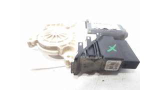 MOTOR ELEVALUNAS TRASERO DERECHO VOLKSWAGEN GOLF V (2003-2008) 1.9 TDI 105CV 1896CC - L.6724551 / 1K0959704FFKZ