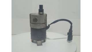 MOTOR ELEVALUNAS TRASERO IZQUIERDO MERCEDES-BENZ CLASE C (2009-2014) C 300 (204.054) 231CV 2996CC - L.6726906 / A2048200642