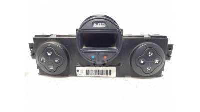 MANDO CLIMATIZADOR RENAULT MEGANE II SEDÁN (2003-) 1.6 113CV 1598CC - L.6732822 / 8200344840