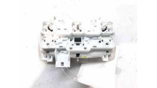 LUZ INTERIOR RENAULT CAPTUR (2013-) 0.9 TCE 90 90CV 898CC - L.6741832 / 264303010R 2