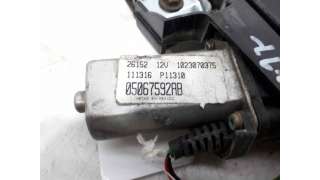 ELEVALUNAS TRASERO DERECHO CHRYSLER PT CRUISER (2005-2010) 2.2 CRD 150CV 2148CC - L.6747133 / 05067592AB