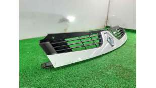 REJILLA DELANTERA RENAULT MASTER II CAJA/CHASIS (2006-) 2.5 DCI 120CV 2464CC - L.6753049 / 8200426365 2